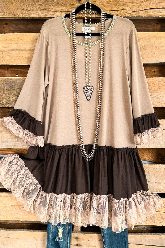 Hidden Valley Dress - Taupe