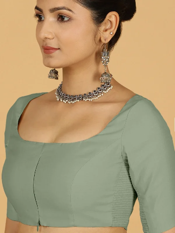 Nidhi x Rozaana | Elbow Sleeves Saree Blouse in Mint Green