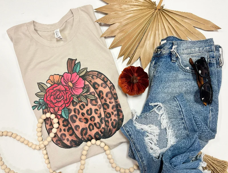 Classic Leopard pumpkin tee