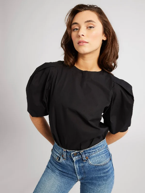 Lila Top in Black