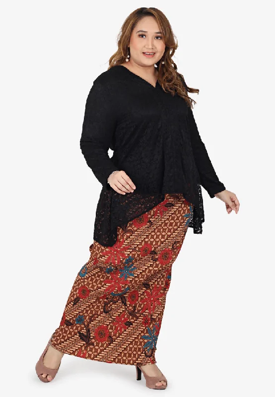 Kalsoom Fishtail Lace Kebaya Top - Black