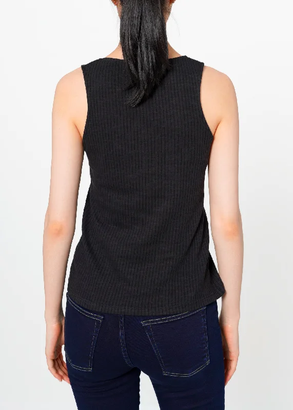 Women's Sleeveless Front Detail Top